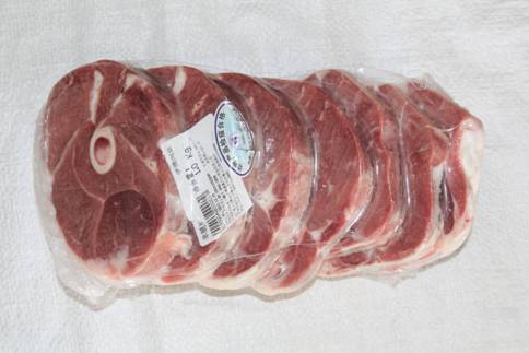 E:\網(wǎng)站有關的文件\會員單位\內蒙古伊德清真肉業(yè)食品有限公司產品\產品圖片_52359\產品圖片\羊腿片.JPG